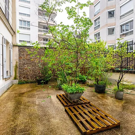 Guestready - Cosy Near Atelier Des Lumieres *